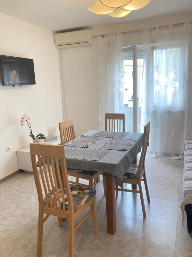 App Goga Apartment Umag Exterior photo